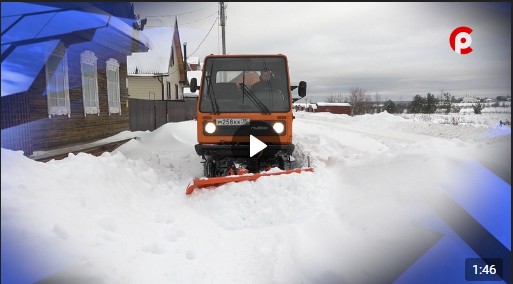 Минувшие выходные работники коммунальных служб посвятили борьбе с последствиями снегопада.